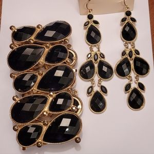 Bracelet and earring set